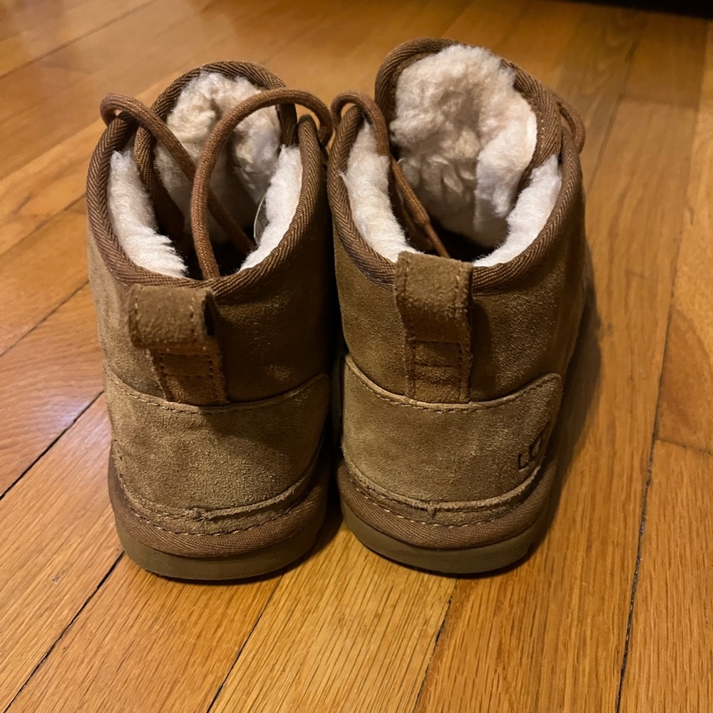 Men’s Ugg Neumel Boots - Picture 6 of 6